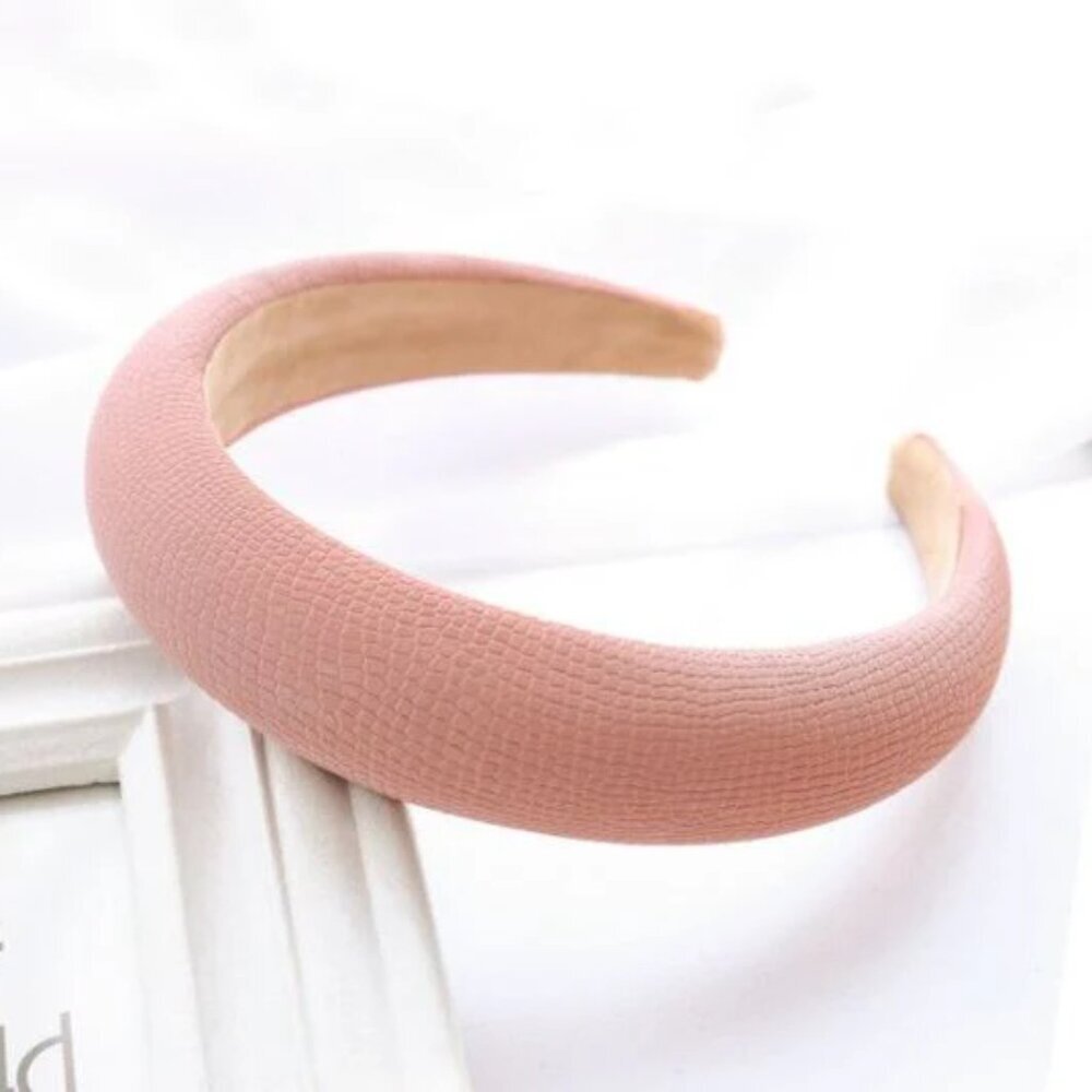 NWOT Corinna Snakeskin Textured Mauve Pink Headband
